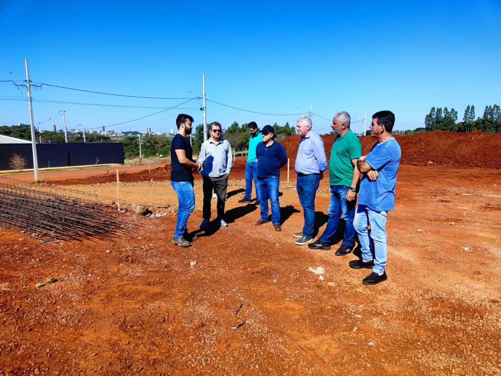 Começa a construção de condomínio do idoso em Irati